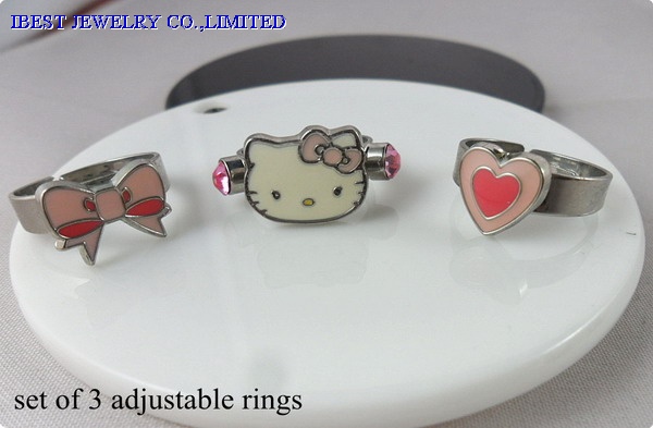 Hello Kitty Metal ring set